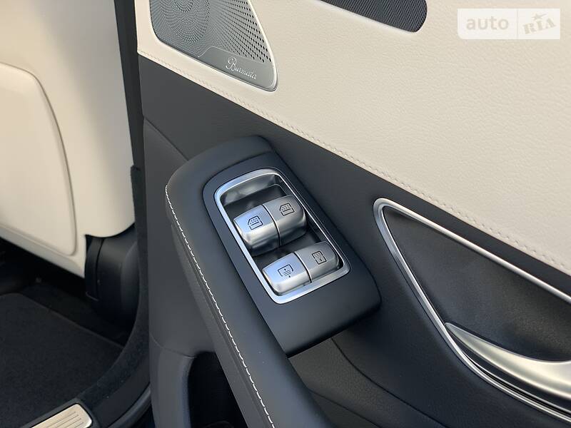 Седан Mercedes-Benz S-Class 2019 в Києві