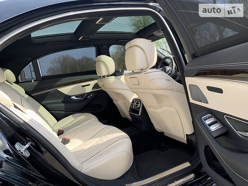 Седан Mercedes-Benz S-Class 2019 в Києві