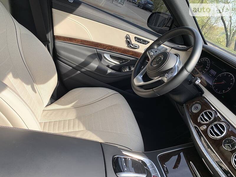 Седан Mercedes-Benz S-Class 2019 в Києві
