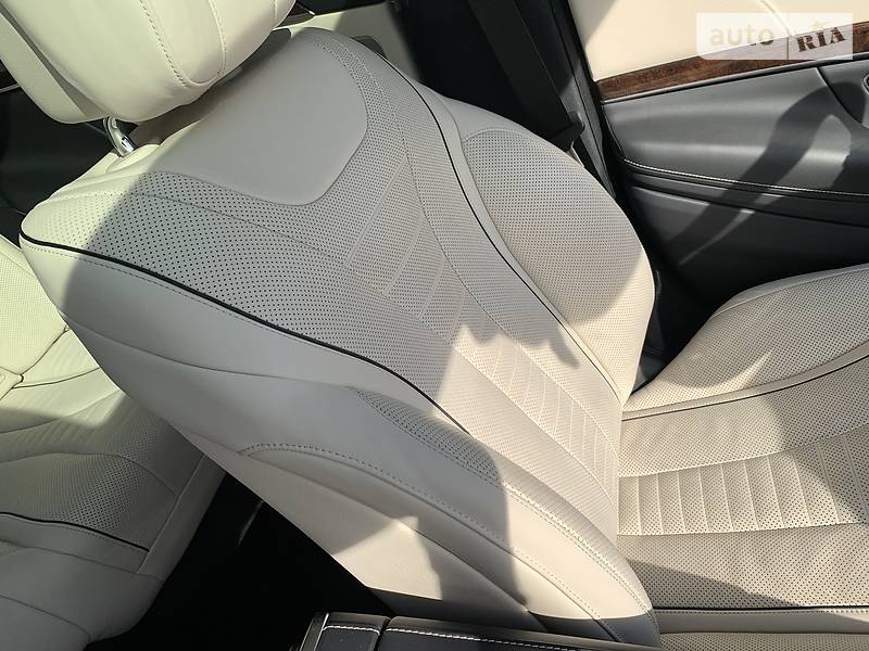 Седан Mercedes-Benz S-Class 2019 в Києві