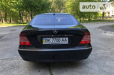 Седан Mercedes-Benz S-Class 2005 в 