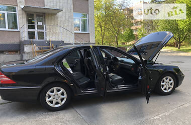 Седан Mercedes-Benz S-Class 2005 в 