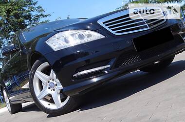 Седан Mercedes-Benz S-Class 2012 в 