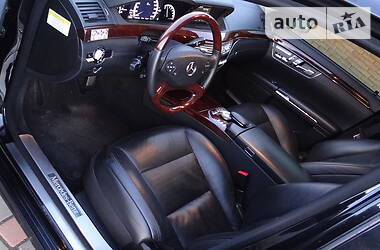 Седан Mercedes-Benz S-Class 2012 в 