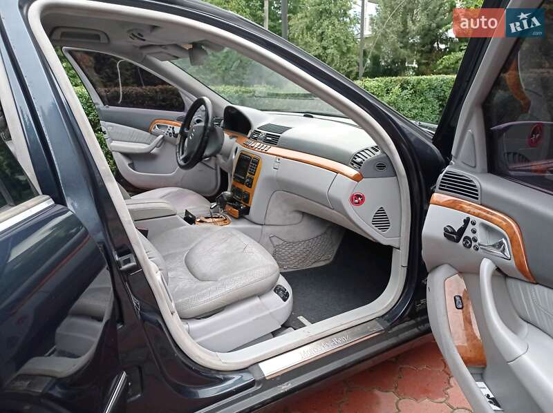 Седан Mercedes-Benz S-Class 2002 в Звягеле