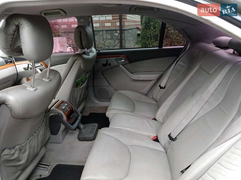 Седан Mercedes-Benz S-Class 2002 в Звягеле