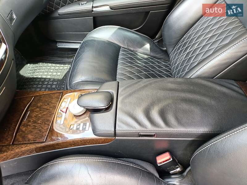 Седан Mercedes-Benz S-Class 2011 в Ивано-Франковске