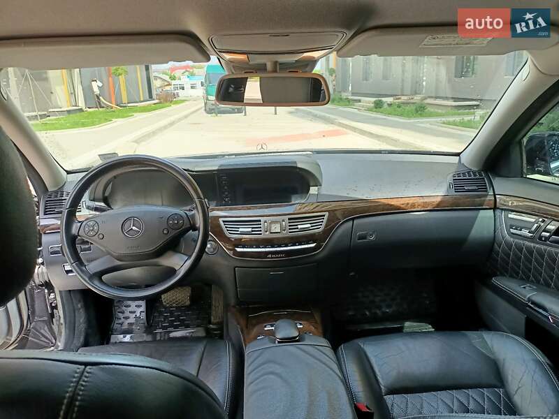 Седан Mercedes-Benz S-Class 2011 в Ивано-Франковске