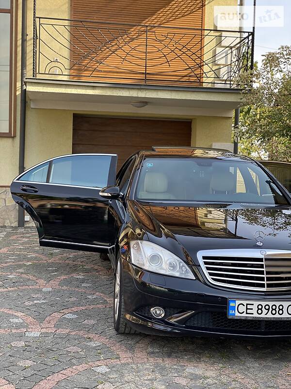 Седан Mercedes-Benz S-Class 2008 в Чернівцях