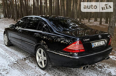 Седан Mercedes-Benz S-Class 2004 в Ровно