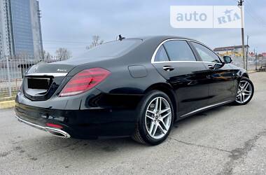 Седан Mercedes-Benz S-Class 2018 в Києві