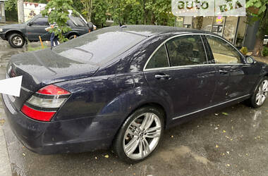 Седан Mercedes-Benz S-Class 2007 в 