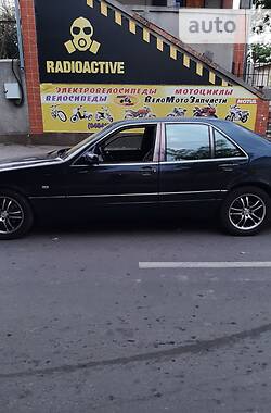 Седан Mercedes-Benz S-Class 1998 в Измаиле