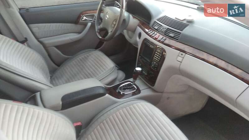 Седан Mercedes-Benz S-Class 1999 в Новоднестровске