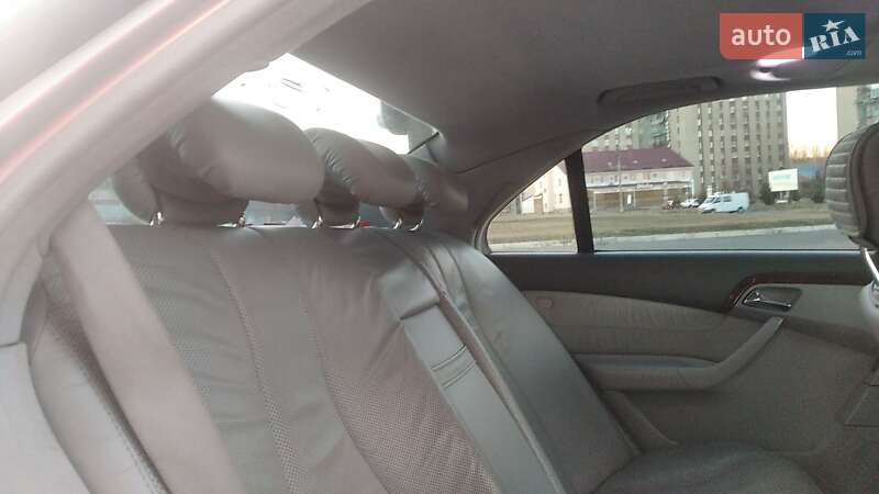 Седан Mercedes-Benz S-Class 1999 в Новоднестровске