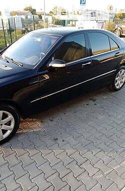 Седан Mercedes-Benz S-Class 2003 в Киеве