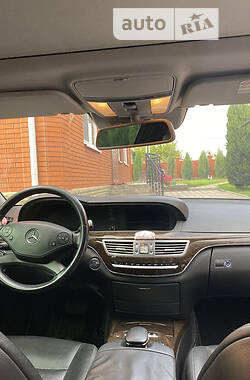 Седан Mercedes-Benz S-Class 2012 в Днепре