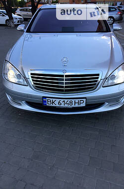 Седан Mercedes-Benz S-Class 2009 в Рівному