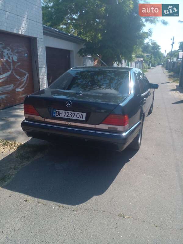 Седан Mercedes-Benz S-Class 1997 в Черноморске