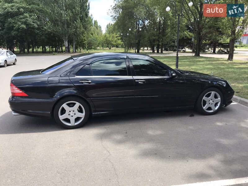 Седан Mercedes-Benz S-Class 2003 в Кривому Розі