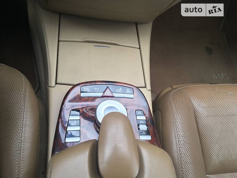 Седан Mercedes-Benz S-Class 2005 в Шептицькому