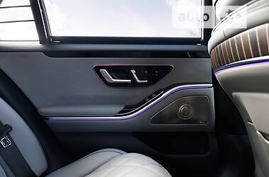 Седан Mercedes-Benz S-Class 2021 в 