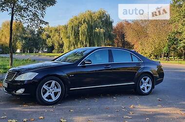 Седан Mercedes-Benz S-Class 2006 в Шепетівці