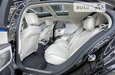 Седан Mercedes-Benz S-Class 2022 в 