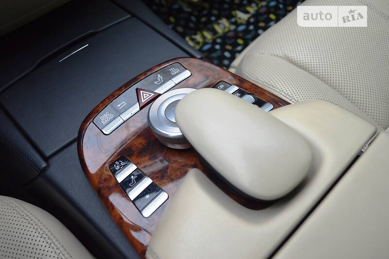 Седан Mercedes-Benz S-Class 2006 в Одесі