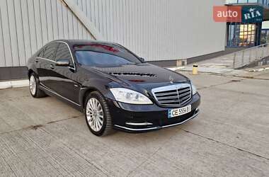 Mercedes-Benz S-Class 2011