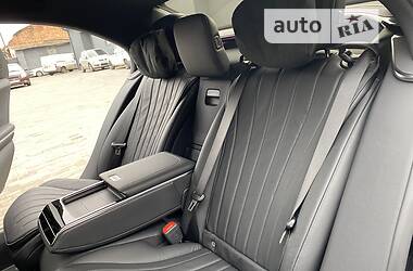 Седан Mercedes-Benz S-Class 2021 в 