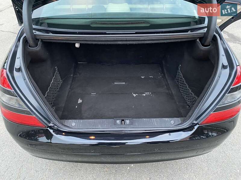 Седан Mercedes-Benz S-Class 2006 в Хусте