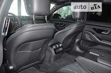 Седан Mercedes-Benz S-Class 2021 в 