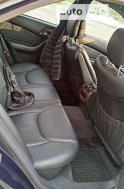 Седан Mercedes-Benz S-Class 2002 в 