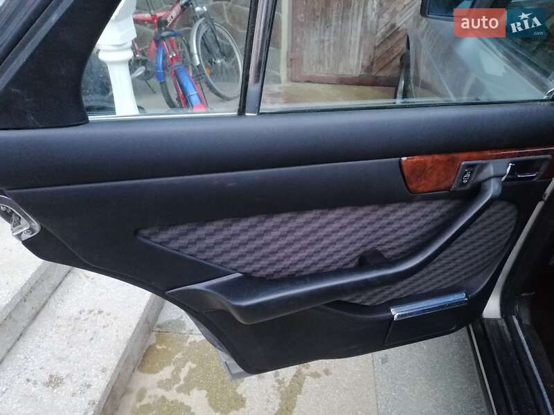 Седан Mercedes-Benz S-Class 1990 в Богородчанах