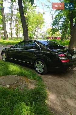 Mercedes-Benz S-Class 2007