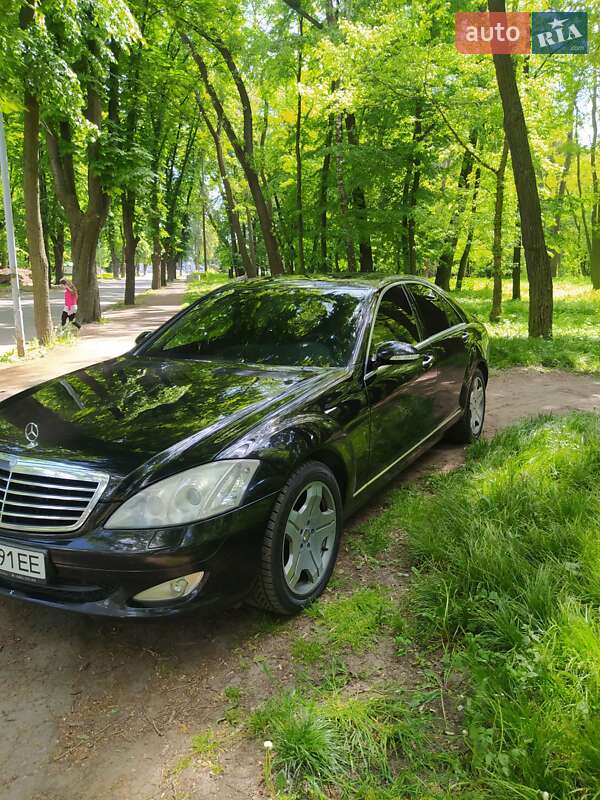 Седан Mercedes-Benz S-Class 2007 в Черновцах