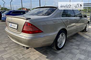 Седан Mercedes-Benz S-Class 2000 в 