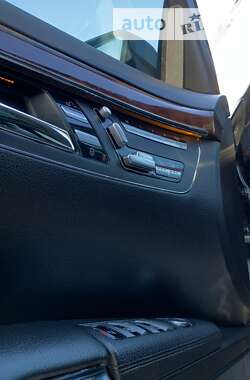 Седан Mercedes-Benz S-Class 2007 в 