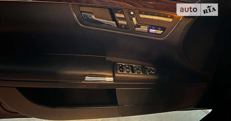 Седан Mercedes-Benz S-Class 2008 в Одессе