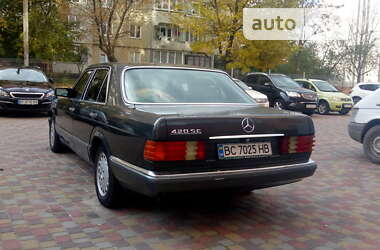 Седан Mercedes-Benz S-Class 1989 в Львове