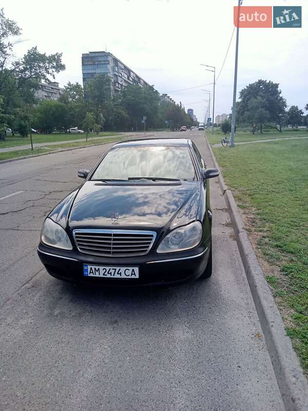 Седан Mercedes-Benz S-Class 2005 в Киеве