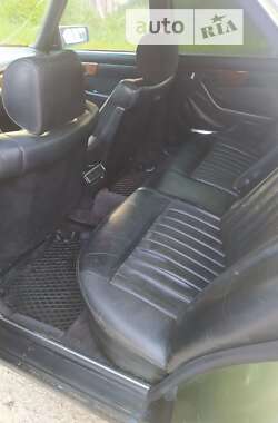 Седан Mercedes-Benz S-Class 1980 в 