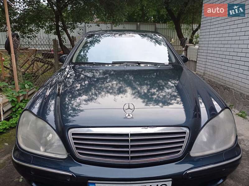 Седан Mercedes-Benz S-Class 2002 в Звягеле