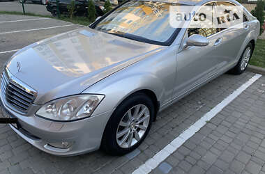 Седан Mercedes-Benz S-Class 2009 в Луцьку