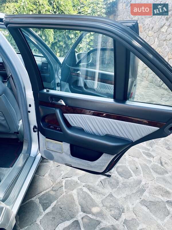 Седан Mercedes-Benz S-Class 1997 в Умані
