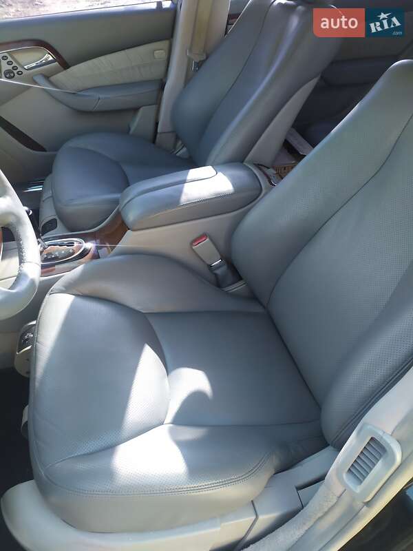 Седан Mercedes-Benz S-Class 2002 в Олександрії