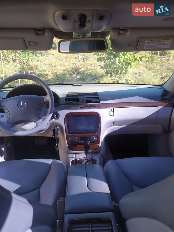 Седан Mercedes-Benz S-Class 2002 в Олександрії