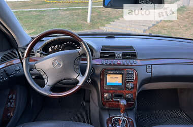 Седан Mercedes-Benz S-Class 2001 в 