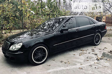 Седан Mercedes-Benz S-Class 2005 в Миколаєві